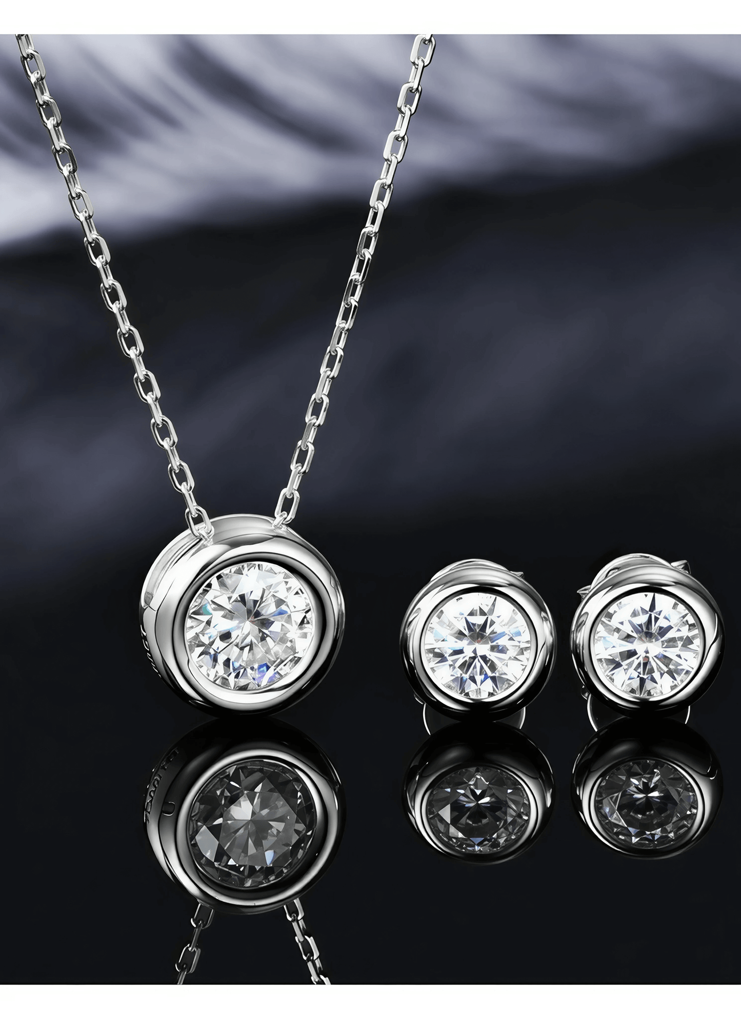 Radiant Grace™ - The Signature Moissanite Set for the Woman Who Shines From Within