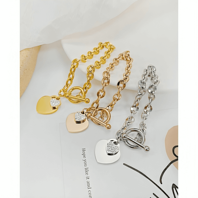 Gold Plated Heart Pendant Bracelet - Diva Dash