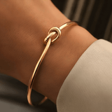 Timeless Twist: Stainless Steel Vintage Bracelet Collection - Diva Dash