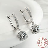 Radiant Elegance: Moissanite Huggie Hoop Earrings - Diva Dash